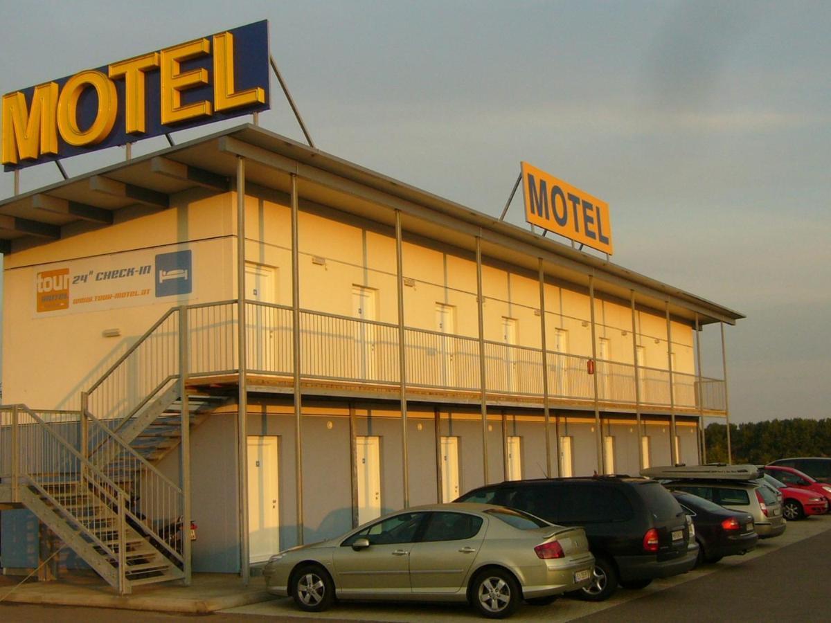 Tour-Motel Wilfersdorf (Mistelbach) Exterior foto